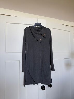 Million Bullpup Charcoal Gray Button-Neck Long Sleeve Tunic